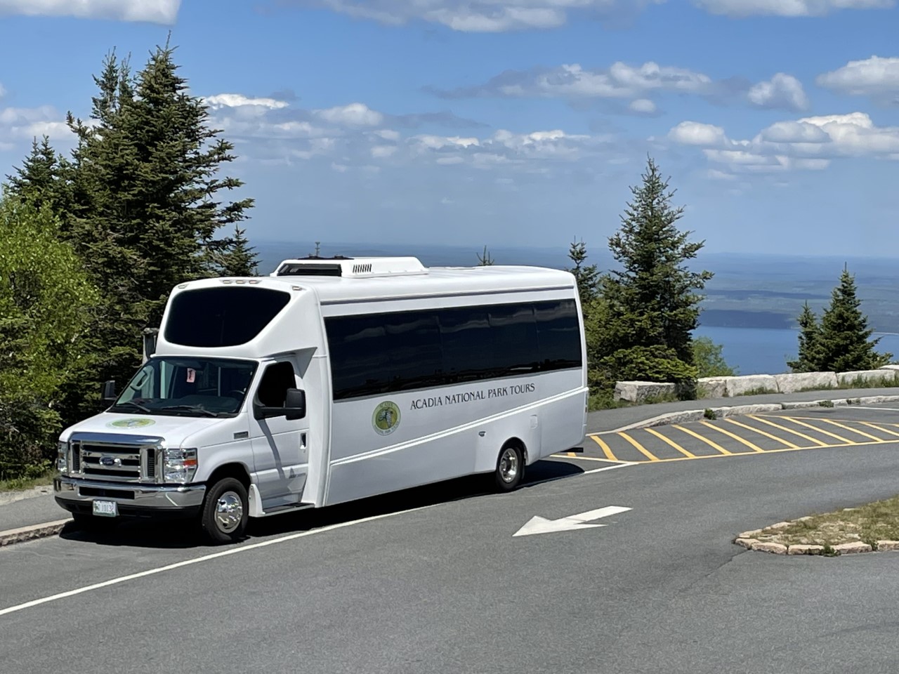 bus tours acadia